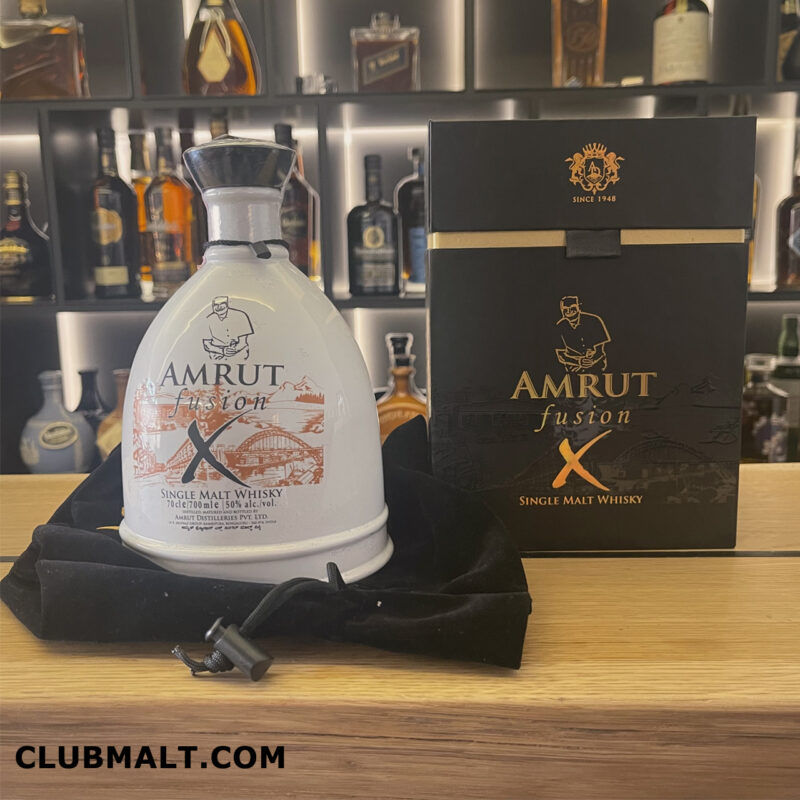 AMRUT FUSION X 70CL