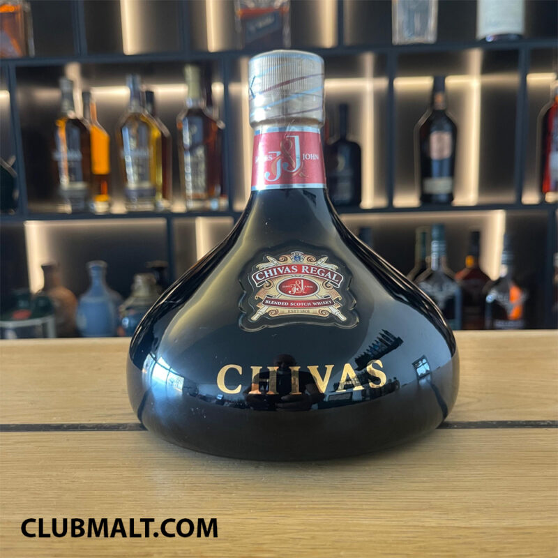 CHIVAS REGAL REVOLVE JAMES & JOHN 75CL