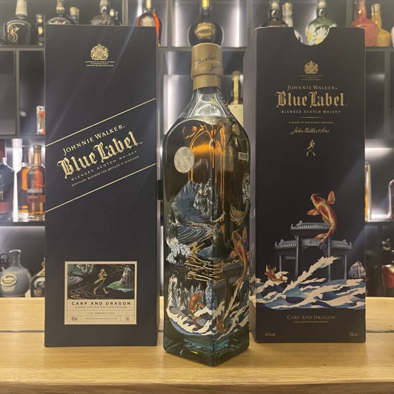 JOHNNIE WALKER BLUE LABEL CARP AND DRAGON 75CL