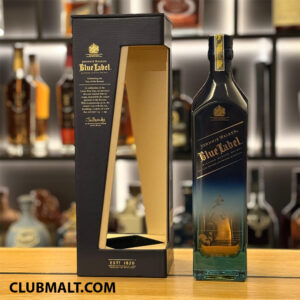 JOHNNIE WALKER BLUE LABEL CELEBRATING THE YEAR OF THE ROOSTER 2017 75CL