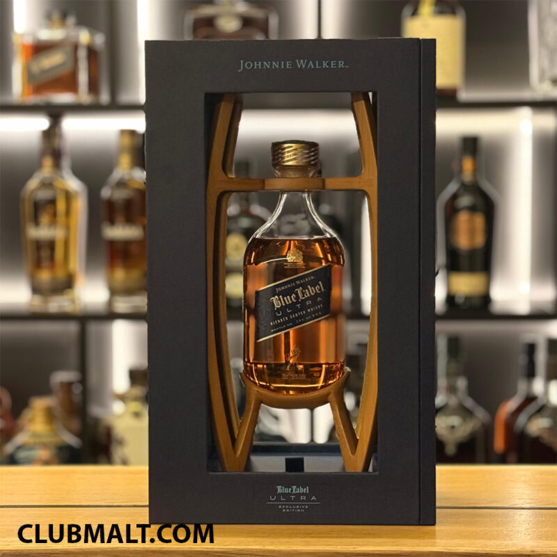 JOHNNIE WALKER BLUE LABEL ULTRA 70CL