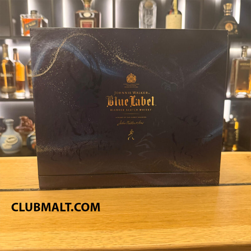 JOHNNIE WALKER BLUE LABEL RARE ANIMALS SET 4 X 20CL (Box & Bottles Medium Condition)